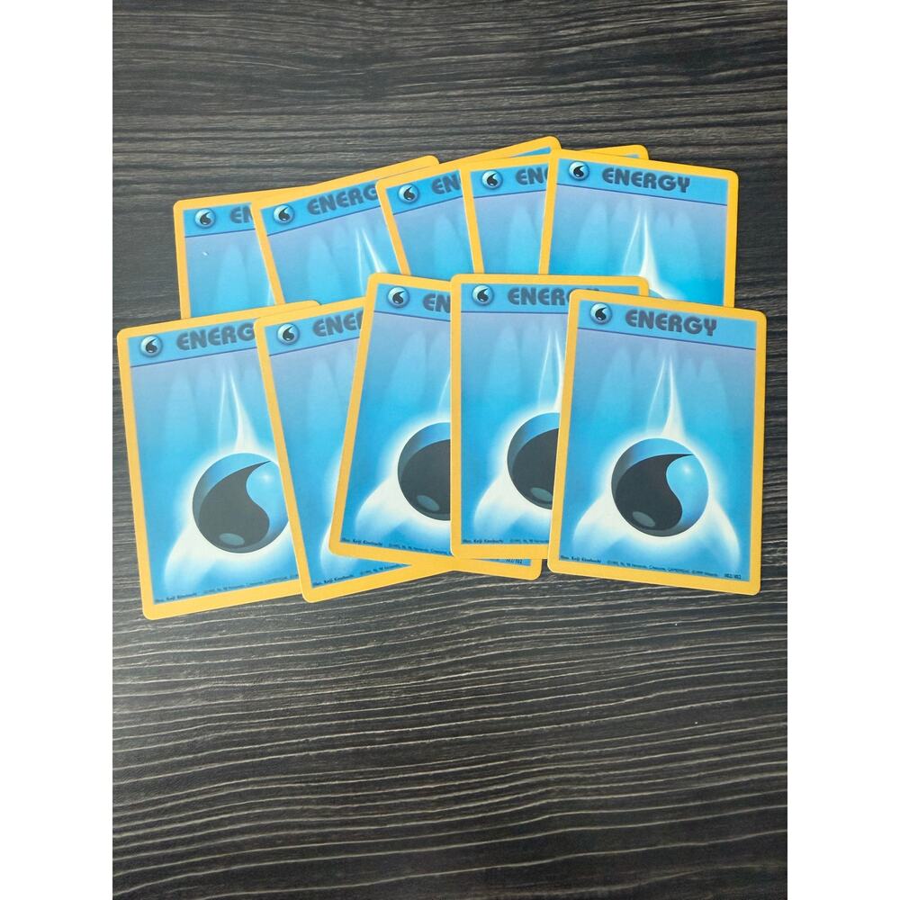 1999 Pokémon Base Set Water Energy Trading Card Bundle (10) 2